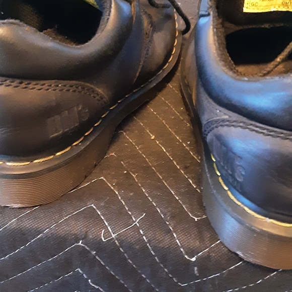 Dr. Martens - Picture 12 of 15